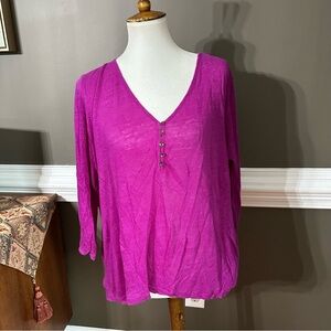 Ralph Lauren Women's V-Neck Buttoned lightweight soft 100 % linen Top in fuchsia